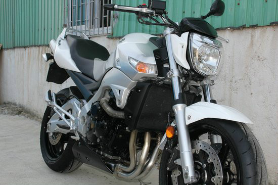 铃木gsr600铃木街车云南摩托车